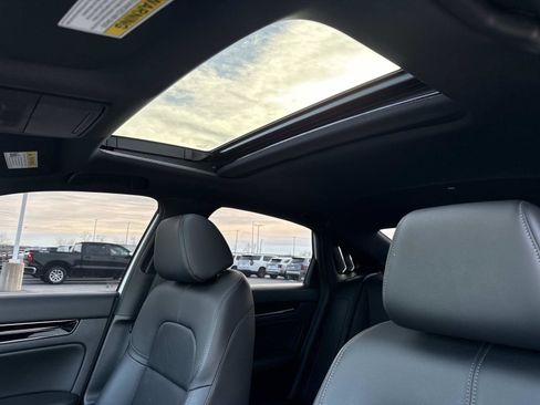 Used 2025 Honda Civic Sport Touring image 3