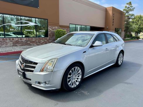 Used 2011 Cadillac CTS Performance RWD image 4