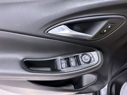 Used 2024 Buick Encore GX Sport Touring w/ Advanced Technology Package image 12