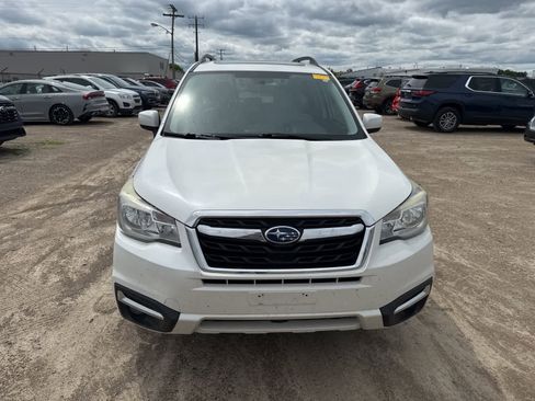 Used 2018 Subaru Forester 2.5i Premium AWD/4WD image 10