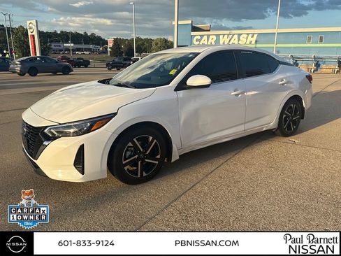 Used 2024 Nissan Sentra SV FWD image 13