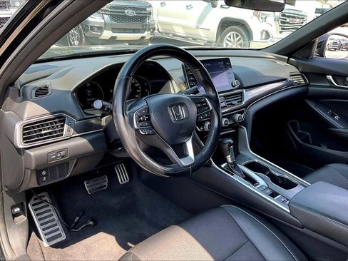 Used 2022 Honda Accord Sport image 16