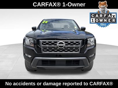 Used 2024 Nissan Frontier SV w/ SV Convenience Package