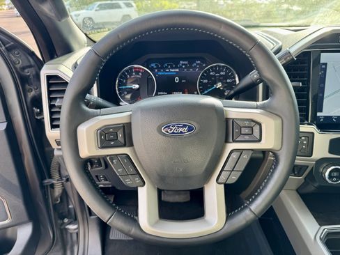 Used 2022 Ford F350 Lariat w/ Lariat Ultimate Package image 18