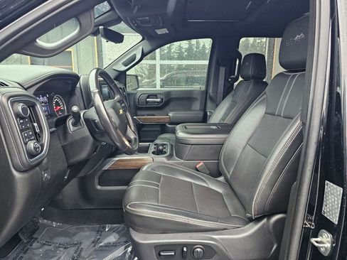 Used 2019 Chevrolet Silverado 1500 High Country image 22