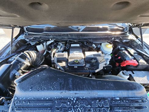 Certified 2021 RAM 2500 Laramie image 17