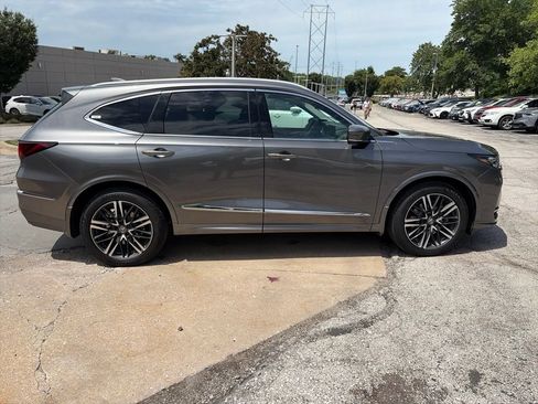 Used 2026 Acura MDX SH-AWD w/ Advance Package image 4