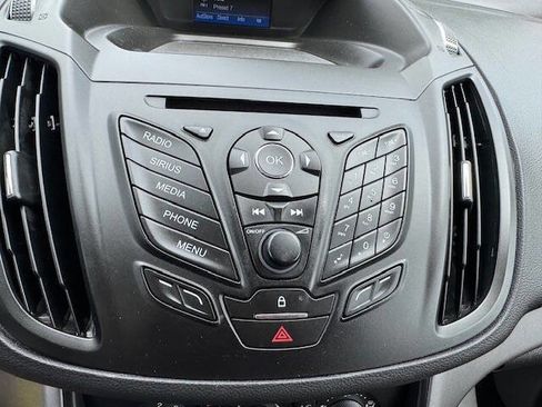 Used 2016 Ford Escape SE image 37