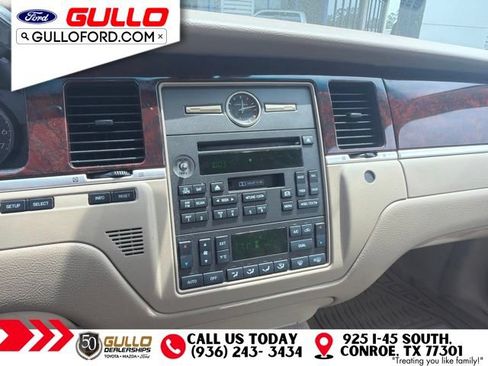 Used 2007 Lincoln Town Car Signature RWD image 10
