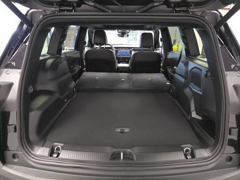 New 2026 Jeep Cherokee Limited AWD/4WD image 36