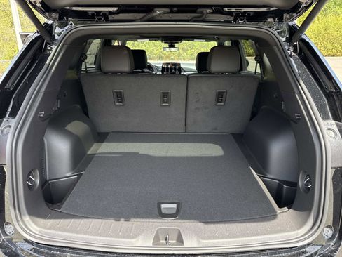 New 2026 Chevrolet Blazer RS w/ Driver Confidence II Package FWD image 33