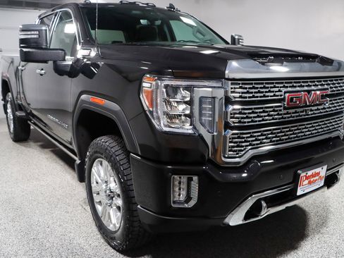 Used 2023 GMC Sierra 2500 Denali w/ Denali Ultimate Package image 5