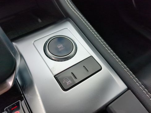 New 2026 Jaguar F-PACE R-Dynamic S image 24