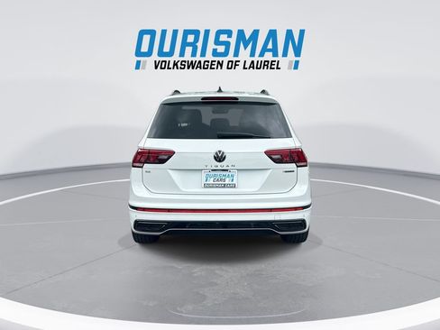 Used 2024 Volkswagen Tiguan SE R-Line AWD/4WD image 7