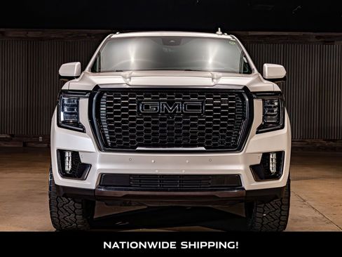Used 2024 GMC Yukon Denali Ultimate image 4