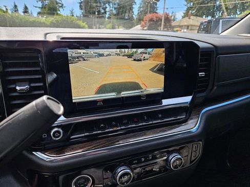 Used 2024 GMC Sierra 1500 Elevation AWD/4WD image 12
