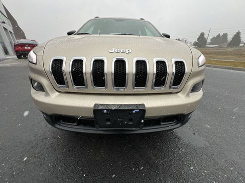 Used 2015 Jeep Cherokee Sport w/ Cold Weather Group image 30