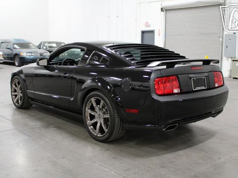 Used 2009 Ford Mustang GT image 34