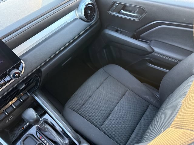 Used 2023 Chevrolet Colorado LT w/ LT Convenience Package II RWD image 14