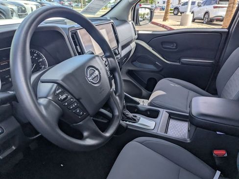Used 2025 Nissan Frontier S RWD image 16