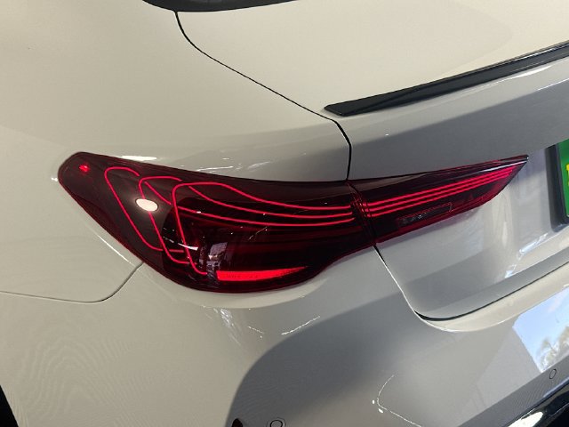 Used 2026 BMW M4 Coupe w/ Executive Package RWD image 33