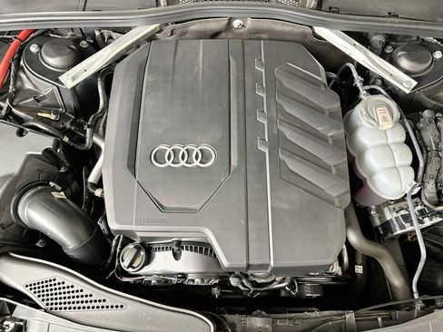 Used 2023 Audi A4 2.0T Premium w/ Convenience Package AWD/4WD image 34
