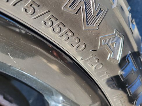 Certified 2018 GMC Sierra 1500 4WD Double Cab 143.5 w/ Elevation Edition image 42