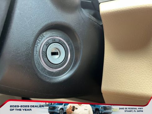 Used 2020 Toyota Camry LE FWD image 21