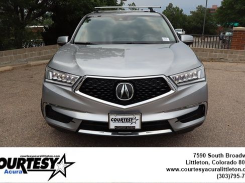 Used 2017 Acura MDX SH-AWD image 2