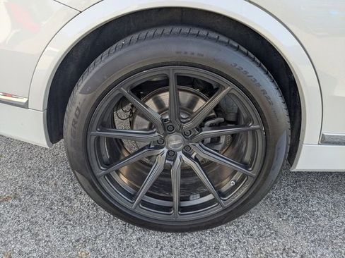 Used 2023 BMW X7 xDrive40i w/ Premium Package image 11