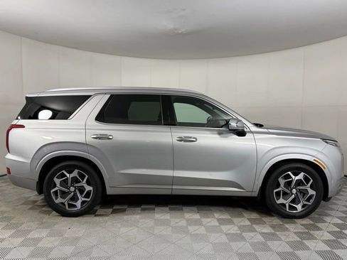 Used 2022 Hyundai Palisade Calligraphy image 12