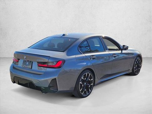New 2026 BMW 330i Sedan w/ M Sport Package image 2