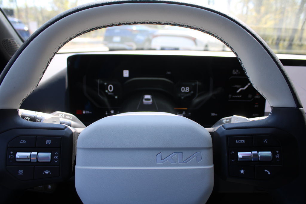 New 2026 Kia K4 GT-Line w/ GT-Line Sunroof Package FWD image 28