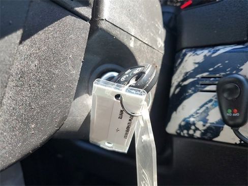 Used 2014 Ford F150 FX4 w/ Equipment Group 402A Luxury image 19