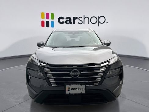 Used 2024 Nissan Rogue SV w/ SV Premium Package AWD/4WD image 8