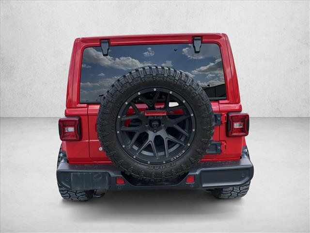 Used 2019 Jeep Wrangler Unlimited Sahara AWD/4WD image 4