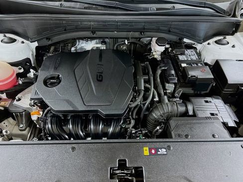 Certified 2022 Kia Sorento S w/ Panoramic Sunroof Package image 32