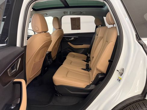 New 2026 Audi Q7 3.0T Premium Plus AWD/4WD image 15