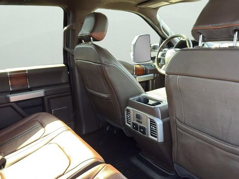 Used 2019 Ford F250 King Ranch w/ King Ranch Ultimate Package image 29