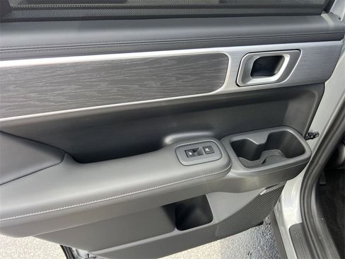 Used 2024 Hyundai Santa Fe Limited image 25