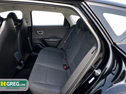 Used 2025 Kia K4 FWD image 16
