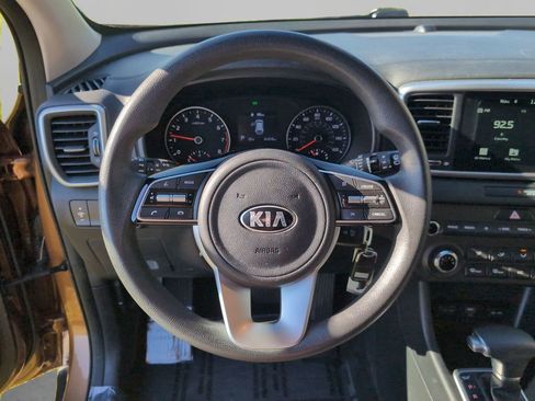 Certified 2020 Kia Sportage LX image 23
