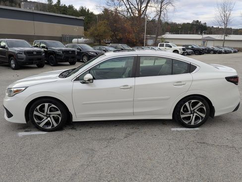 Used 2020 Subaru Legacy Limited image 4