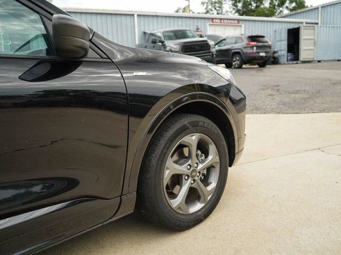 Used 2023 Ford Escape ST-Line AWD/4WD image 18