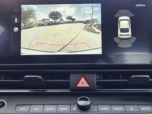 Certified 2024 Hyundai Elantra N image 17