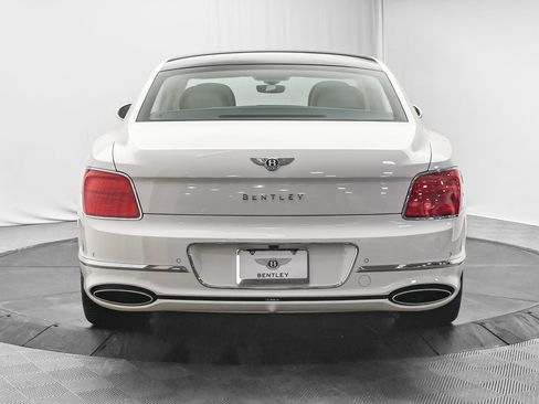 New 2026 Bentley Flying Spur Plug-In Hybrid AWD/4WD image 10