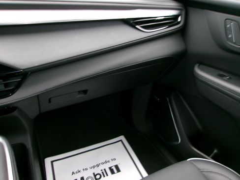 Used 2025 Buick Enclave Preferred image 21