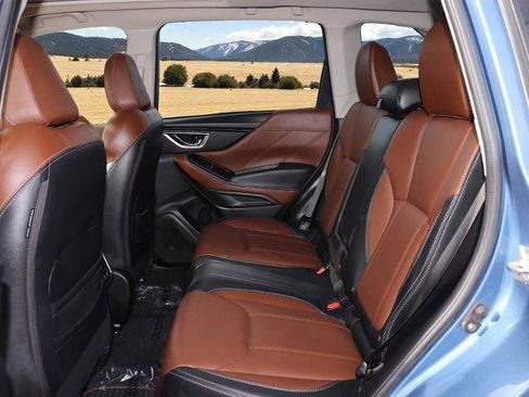 Used 2023 Subaru Forester Touring image 20