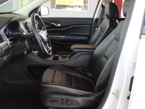 Used 2023 GMC Acadia Denali w/ Denali Technology Package AWD/4WD image 36