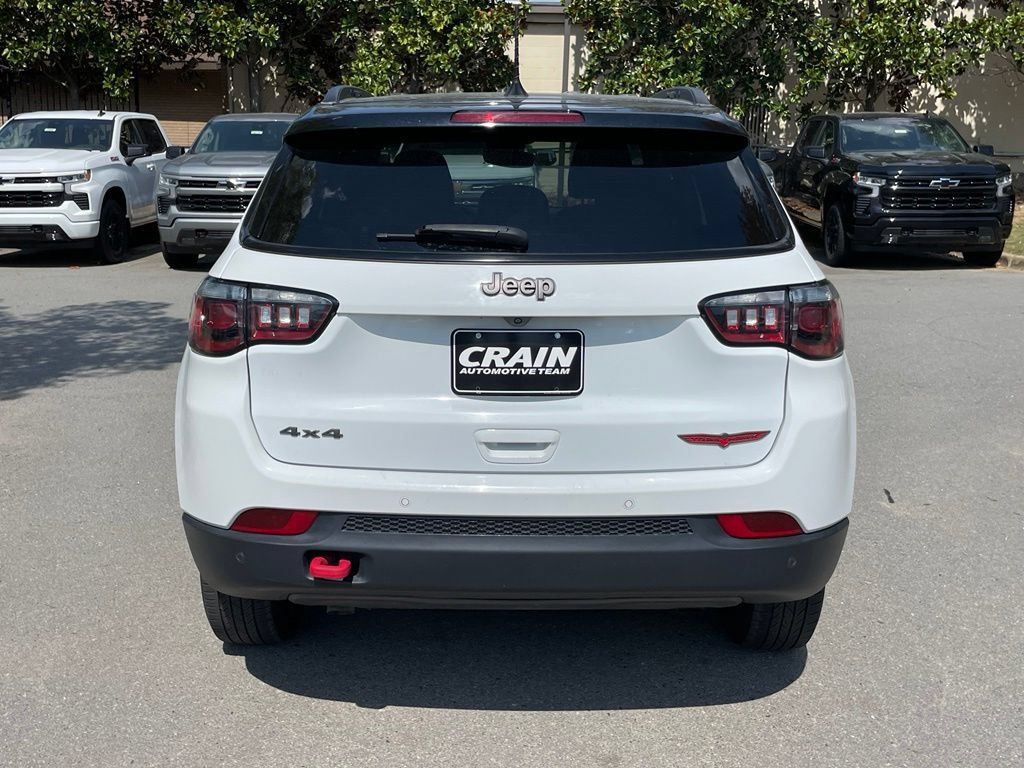 Used 2023 Jeep Compass Trailhawk AWD/4WD image 6